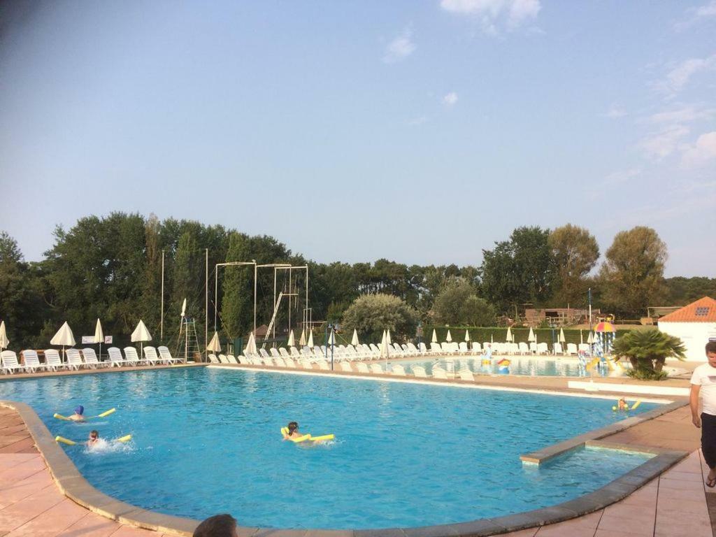 Appartement 2 Pieces Port-Bourgenay 31M2 - Acces Piscine Inclus Talmont-Saint-Hilaire エクステリア 写真